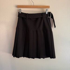 Pleated skirt